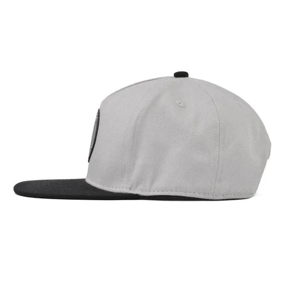 Cubs & Co SnapBack - Grey + White