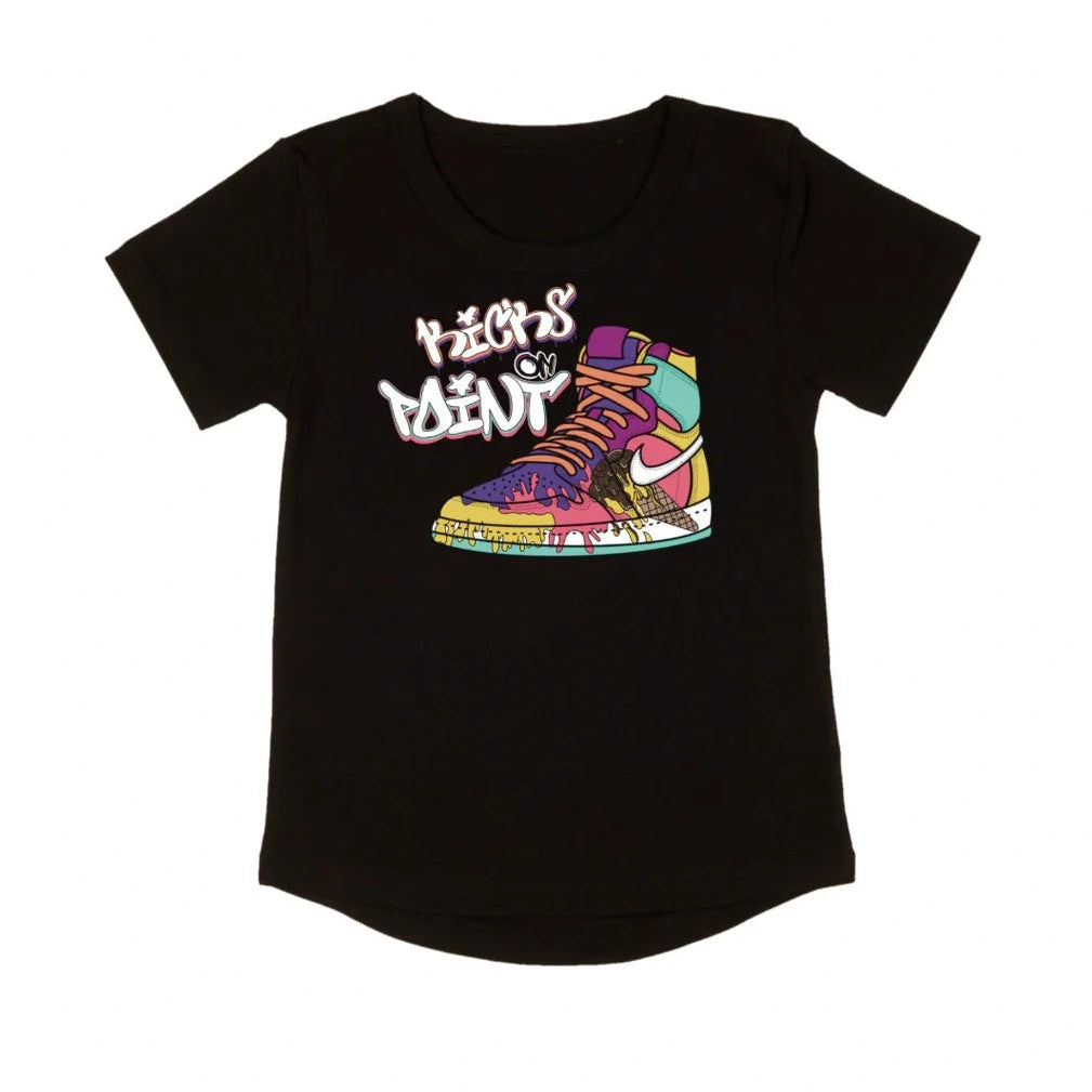 Kicks On Point Tee - Black